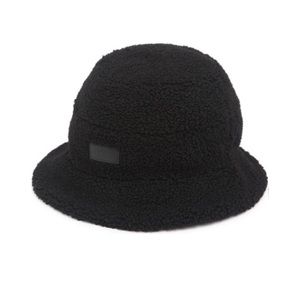 UGG Reversable Faux Sherling Bucket Hat